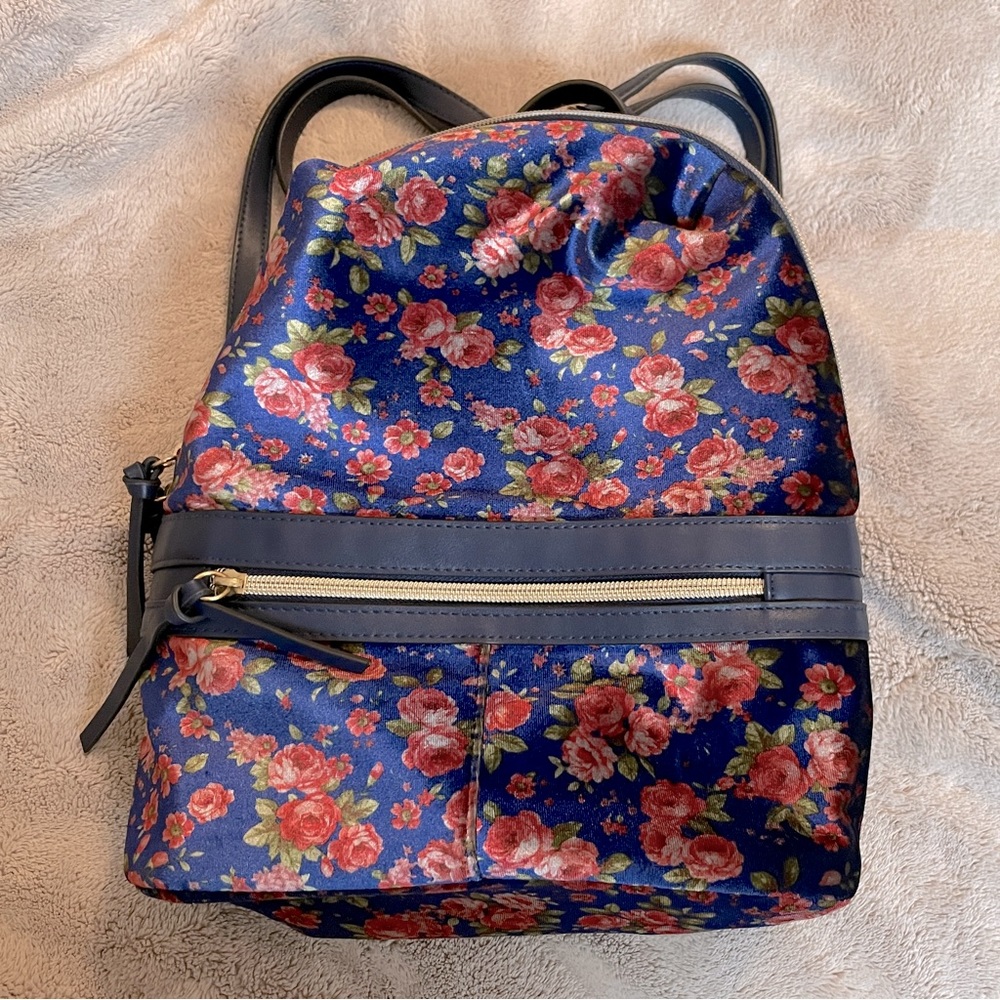 Floral velvet backpack